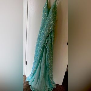 Mint Blue Boutique prom dress. Size 8